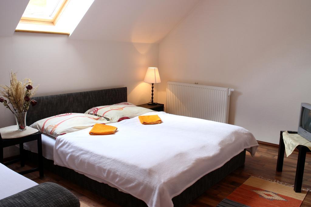 Kremenisko II Casa de hóspedes Banská Štiavnica Quarto foto